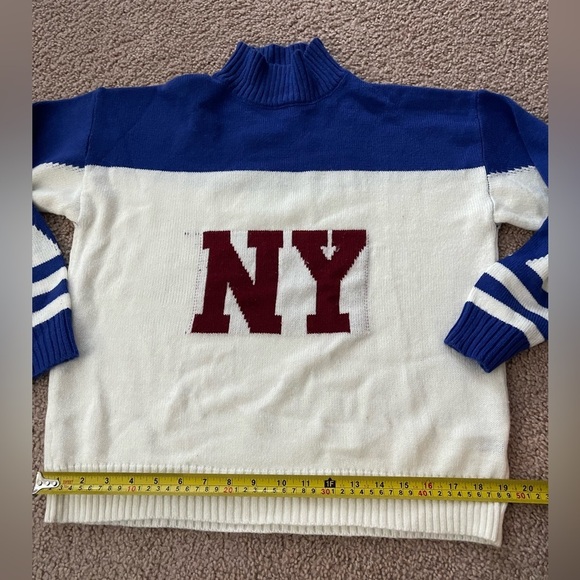 Women's SHEIN pullover crewneck NY knitted white/blue sweater - Picture 5 of 11
